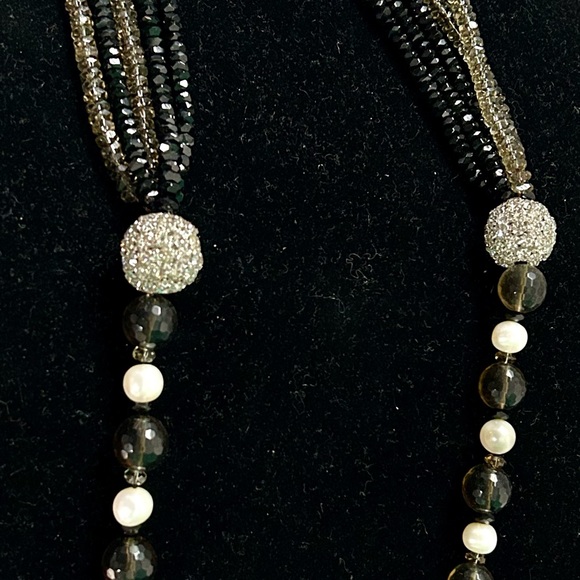 Multi strand Czeck crystals with smoky quartz, and large white freshwater pearls - Picture 4 of 5